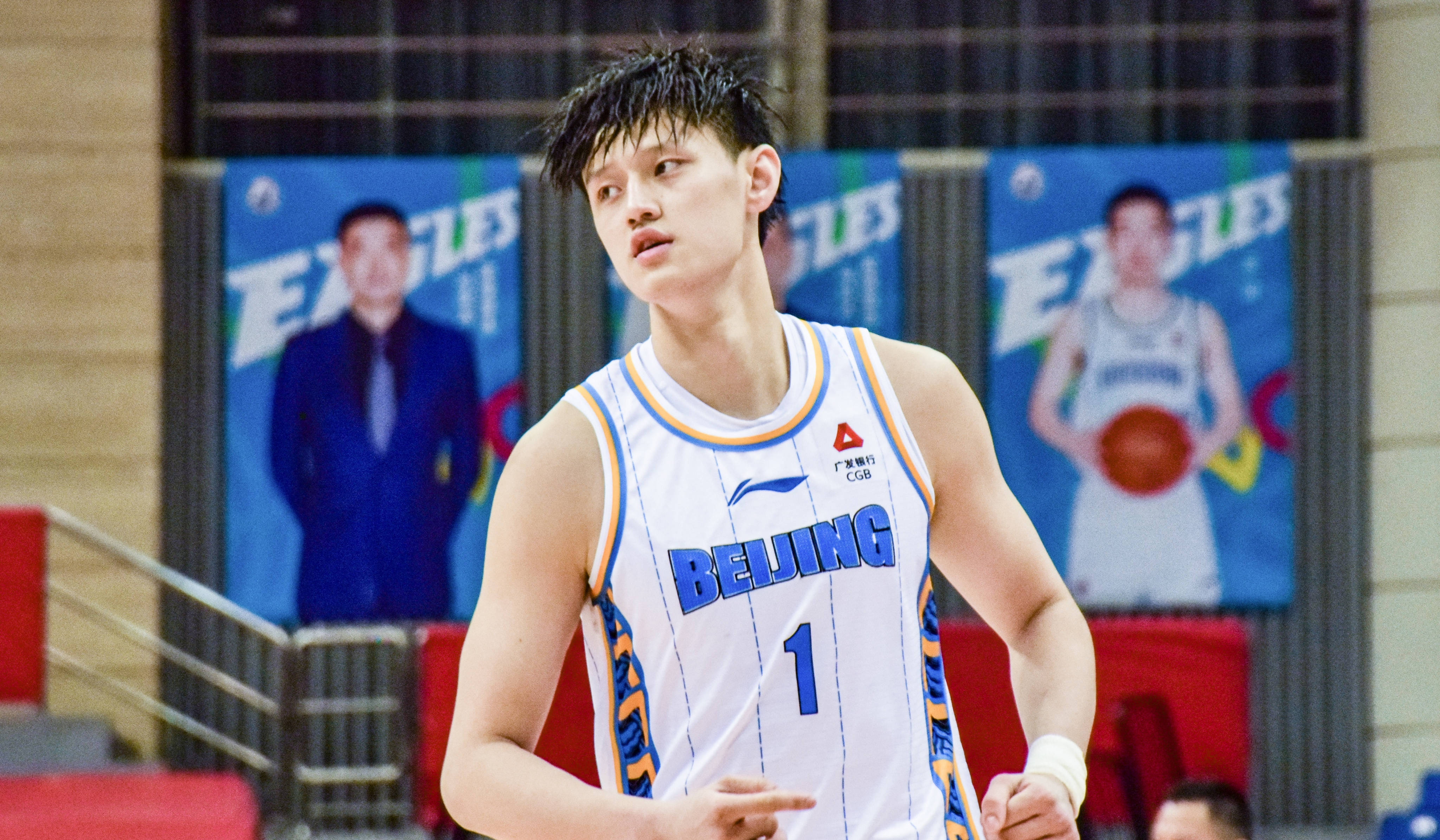 od体育-亚预赛-中国男篮101-53大胜关岛曾凡博14+8