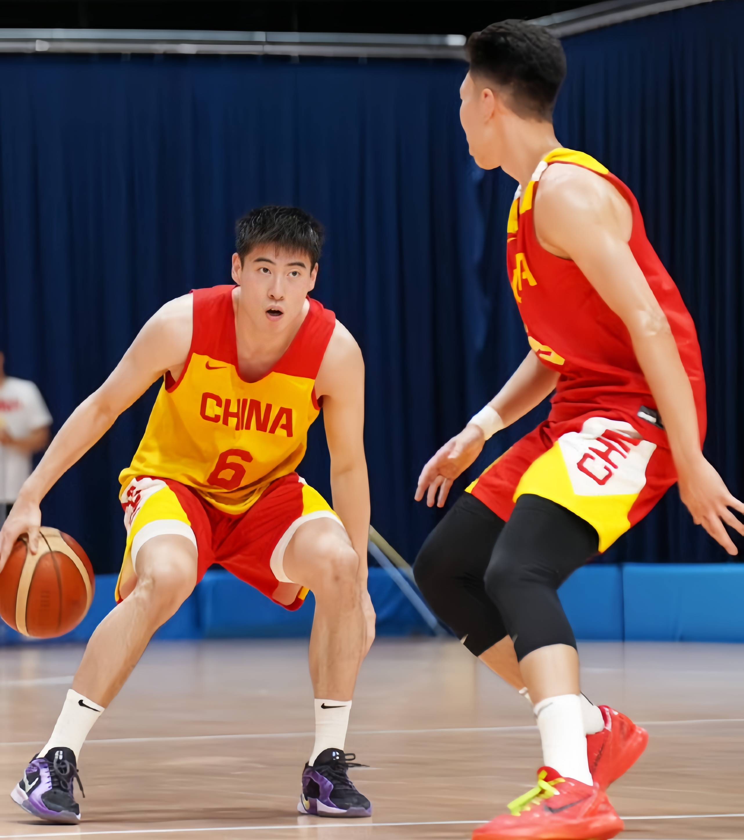 od体育-热身赛-中国男篮不敌西甲球队廖三宁16分