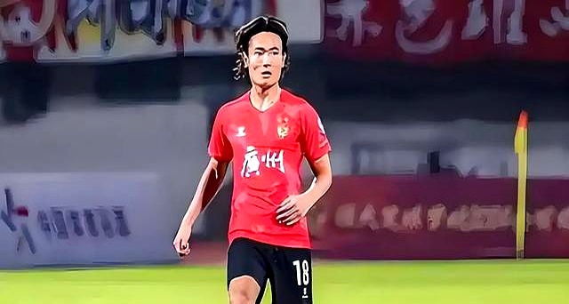 包含廖锦涛完成国家队首秀国足小胜中国香港队的词条