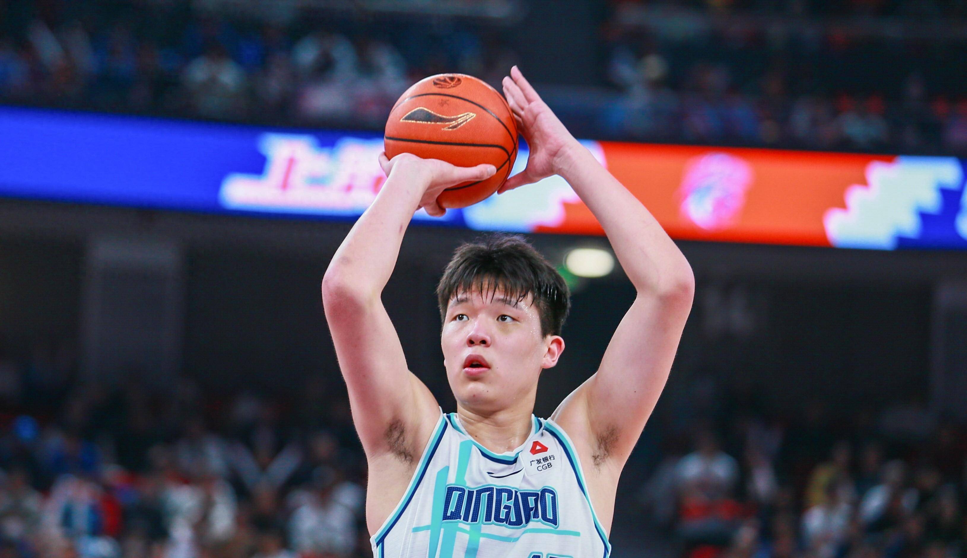 关于杨瀚森8+8+5+3篮板创新高夏联G4开拓者击败火箭的信息