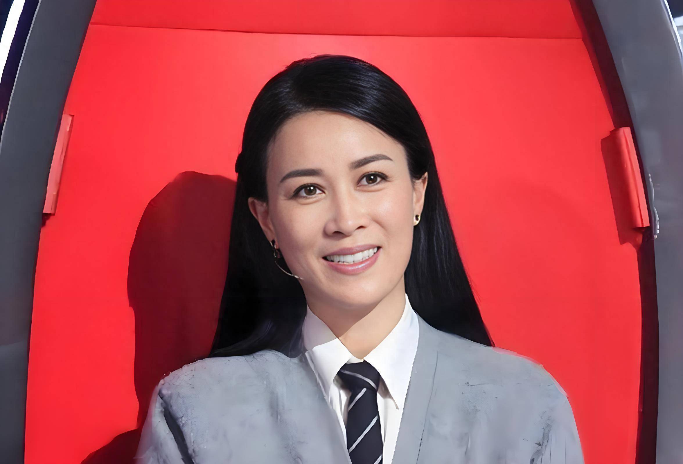 国脚高峰：抛弃那英、放弃刚出生儿子，19年后现状如何？的简单介绍