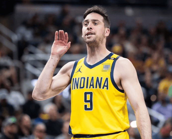 od体育-这奇兵太奇了麦康纳总决赛替补送出至少5助5断NBA历史第一人的简单介绍