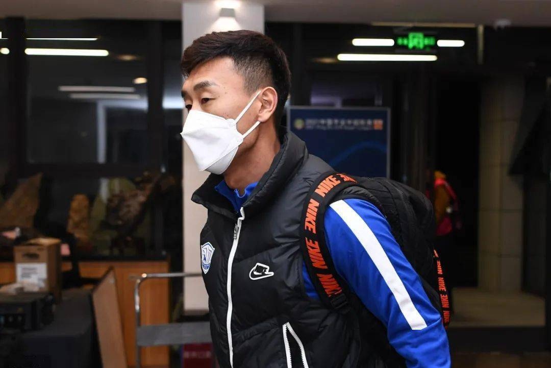 包含广东队迎战苏州，全力冲刺胜利的词条
